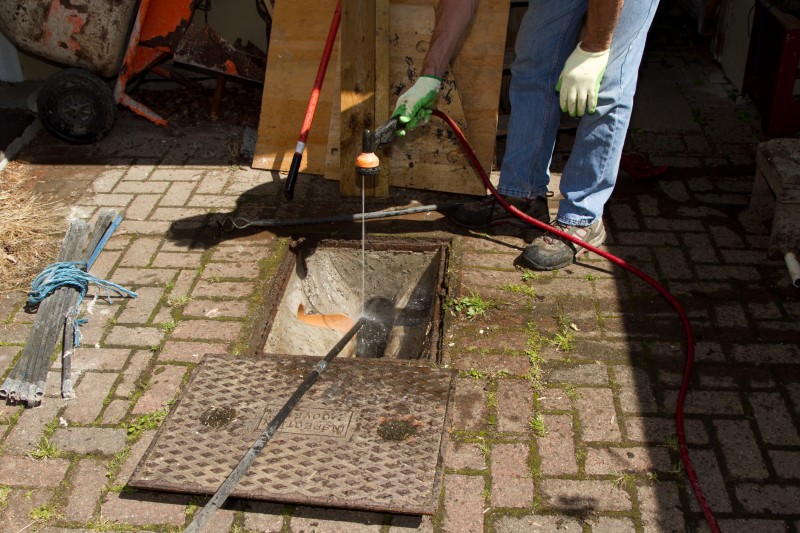 Drain repair work in Barking
